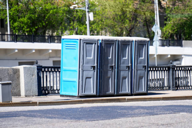 Best Portable restroom solutions  in Stuart, IA